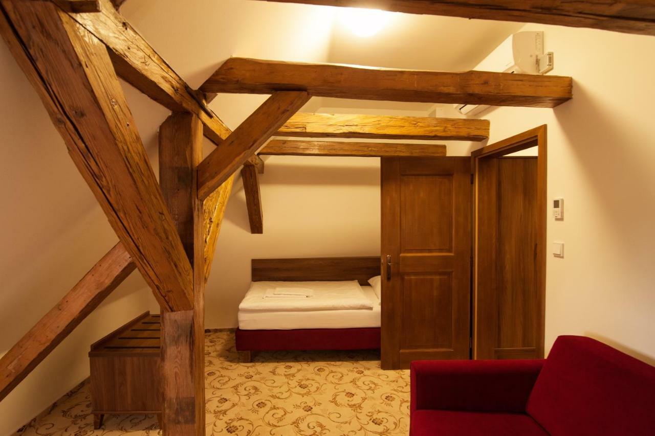 Hotel Zamek Valec Vladislav Chambre photo